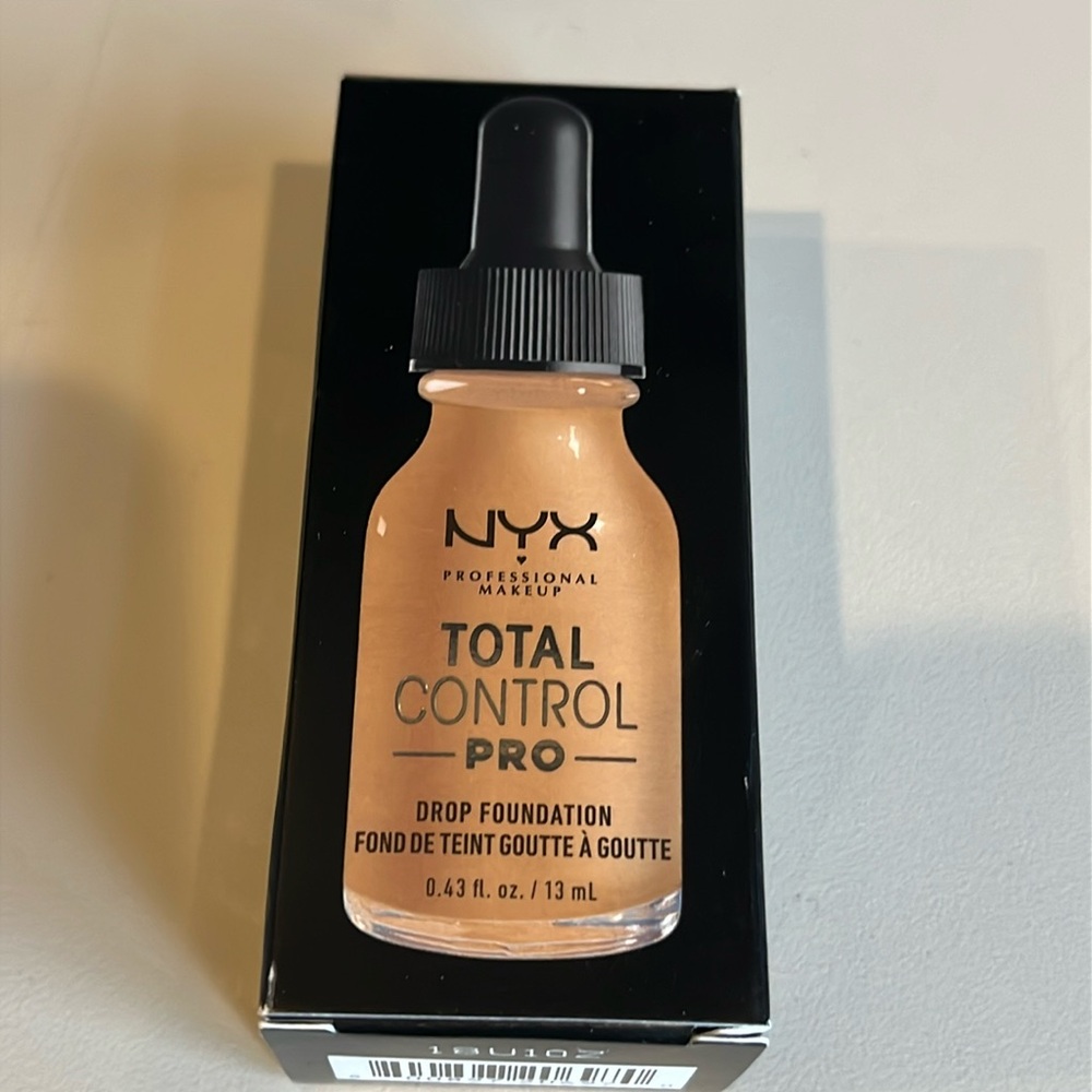 NYX total control drop foundation, CARAMEL .43oz,  lightweight long lasting NEW